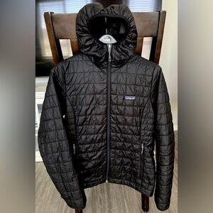 SALE Patagonia Nano Puff Hooded Jacket Small Black Puffer Coat Excellent Conditi